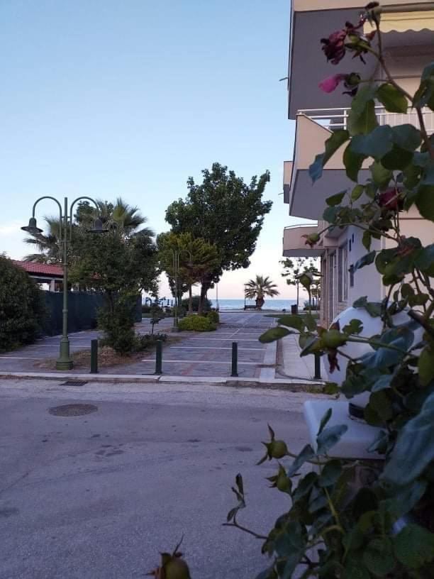 Konstantinos-Elli Rooms Vrasná Exterior foto