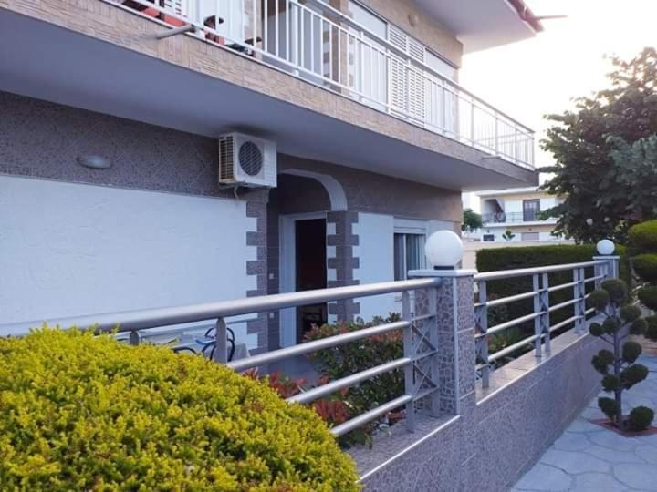 Konstantinos-Elli Rooms Vrasná Exterior foto