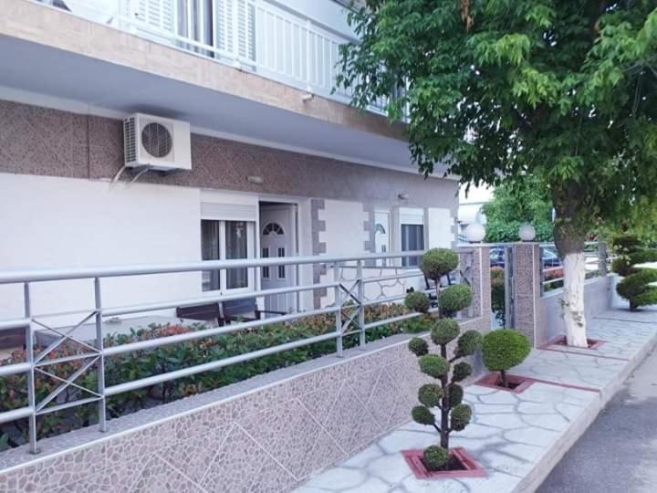 Konstantinos-Elli Rooms Vrasná Exterior foto
