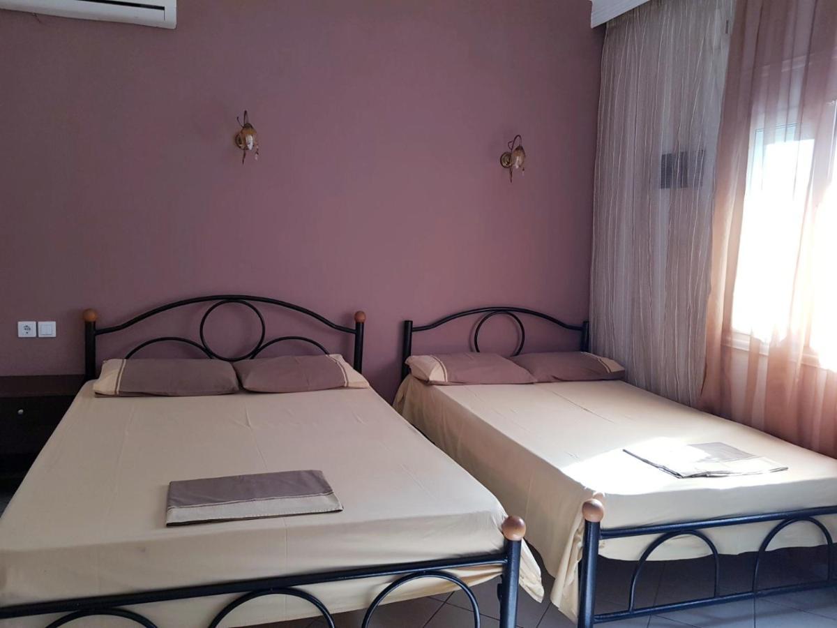 Konstantinos-Elli Rooms Vrasná Exterior foto