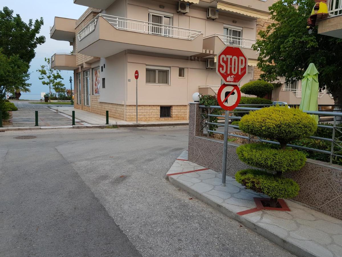 Konstantinos-Elli Rooms Vrasná Exterior foto